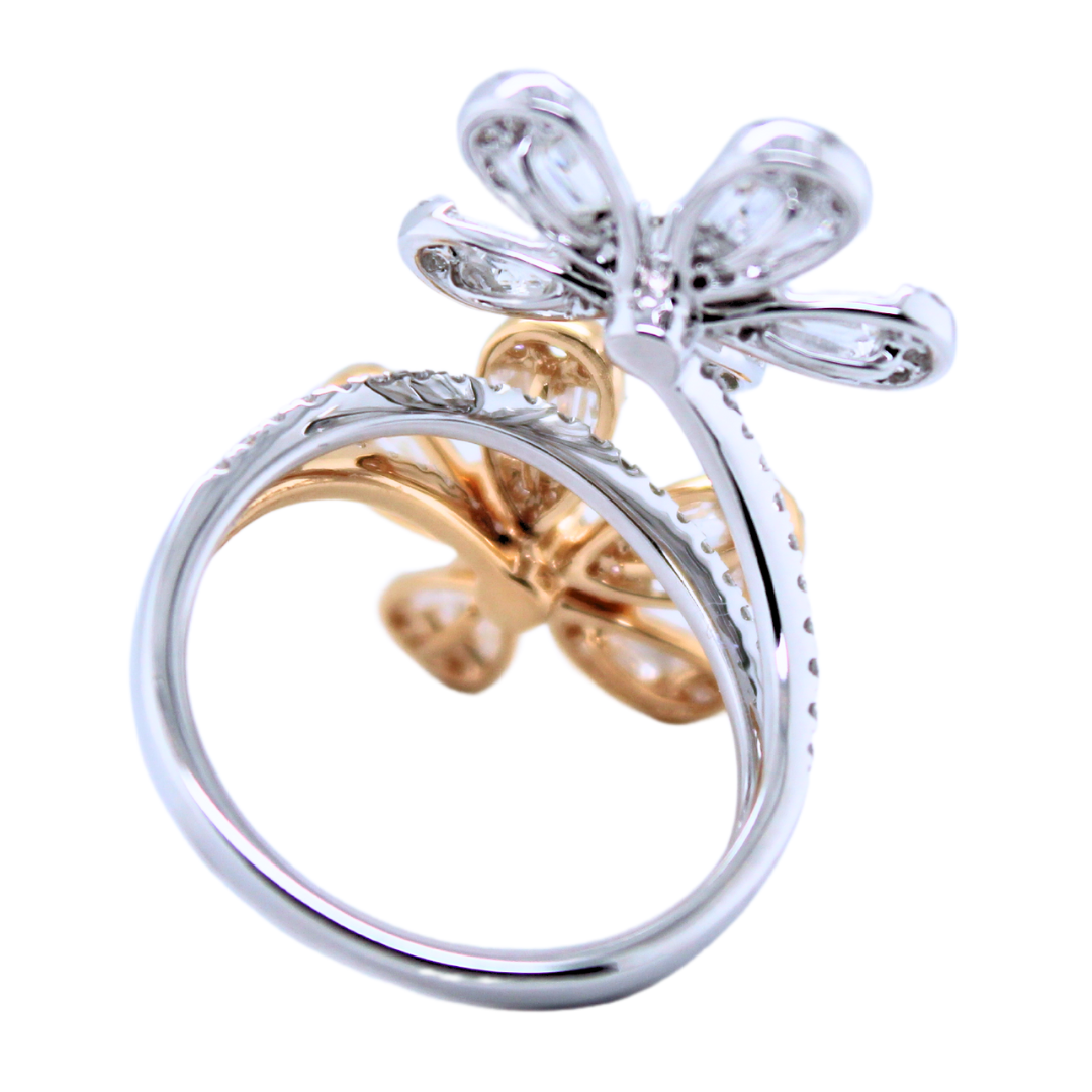 18K WHITE & YELLOW GOLD TWIN FLOWER RING 1.84CTS