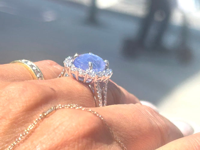 14K White Gold Kasmir Sapphire and Diamond Ring 9.14 Carats W/GIA Certificate