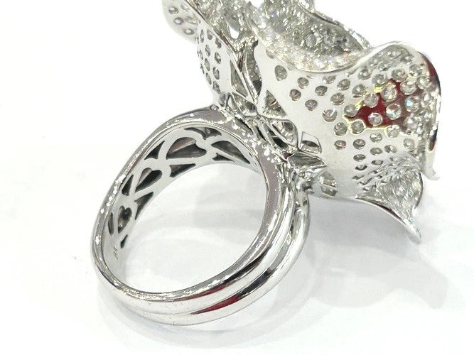 18K White Gold Diamond Statement Flower Ring 5.50 Carat Total Weight