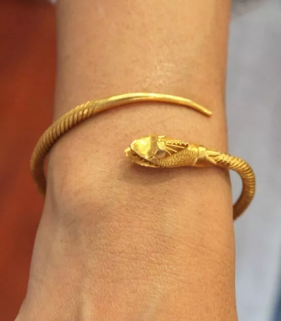 22K Yellow Gold Snake/Dragon Bangle 42.35 Grams