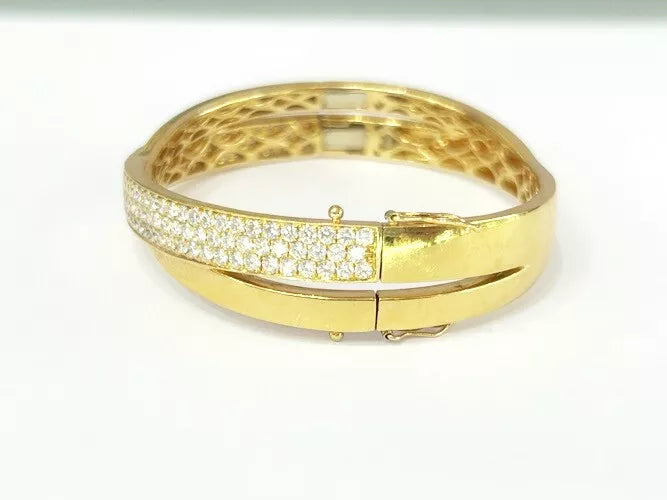 18K Yellow Gold Diamond Crossover Bangle Bracelet 3.45 Carats