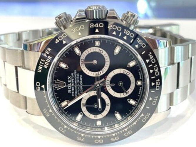 Rolex Daytona Stainless Steel Black Dial Complete Box & Papers 116500LN