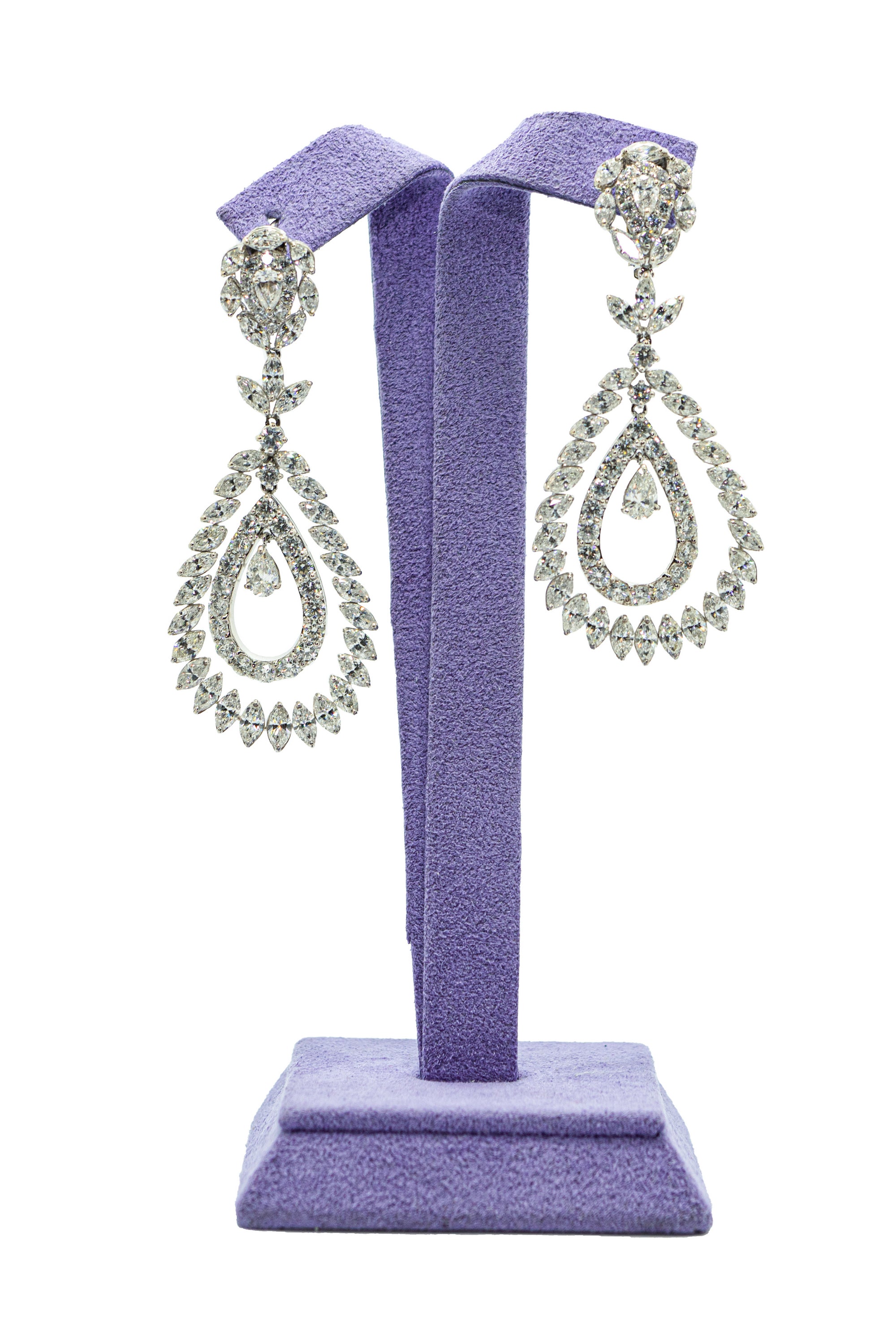 18KWG DIAMOND PEAR DROP EARRINGS