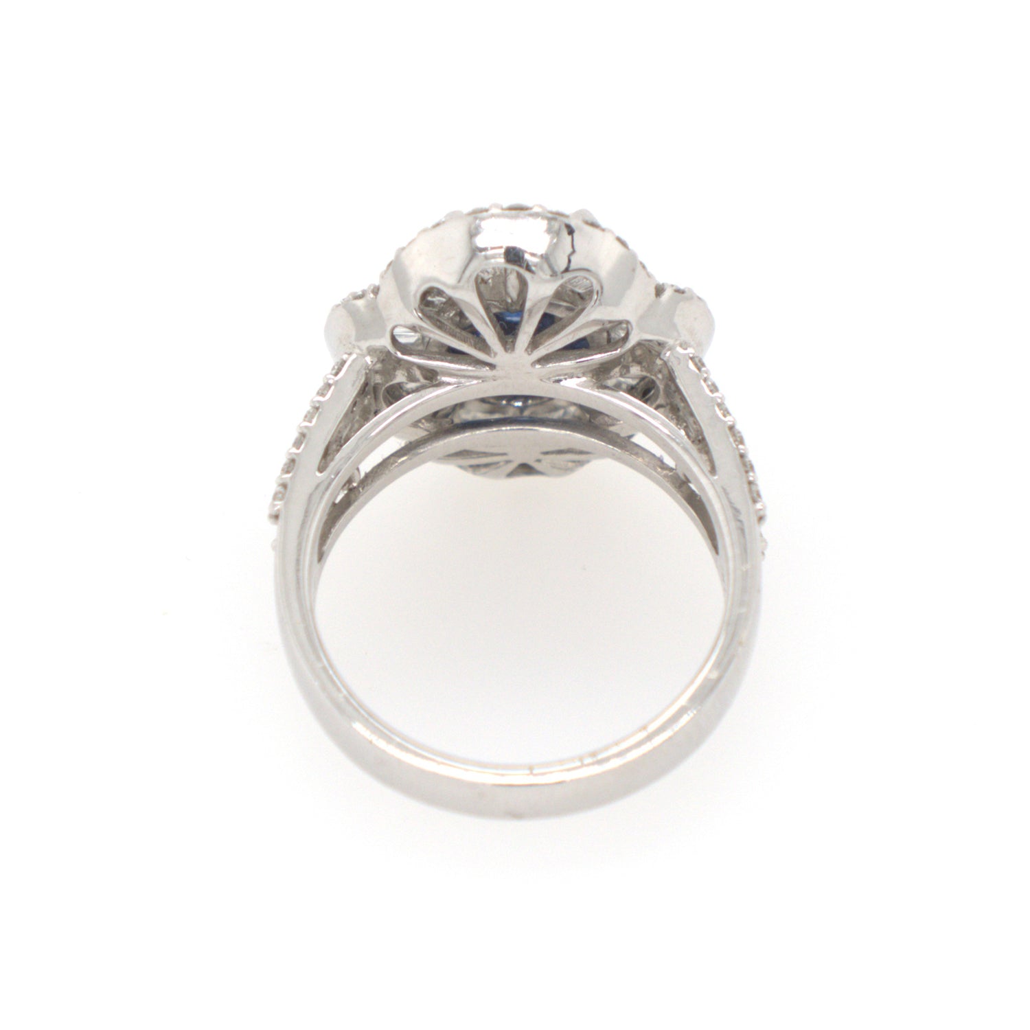 3.64CTW Sapphire Diamond Ring In 18K White Gold