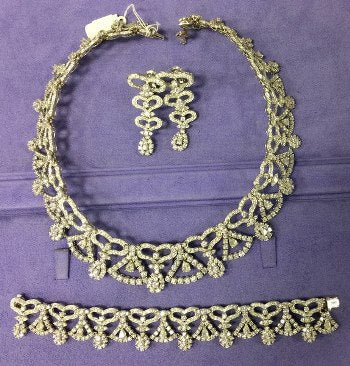 SET OF DIAMOND EARRINGS NECKLACE & BRACELET